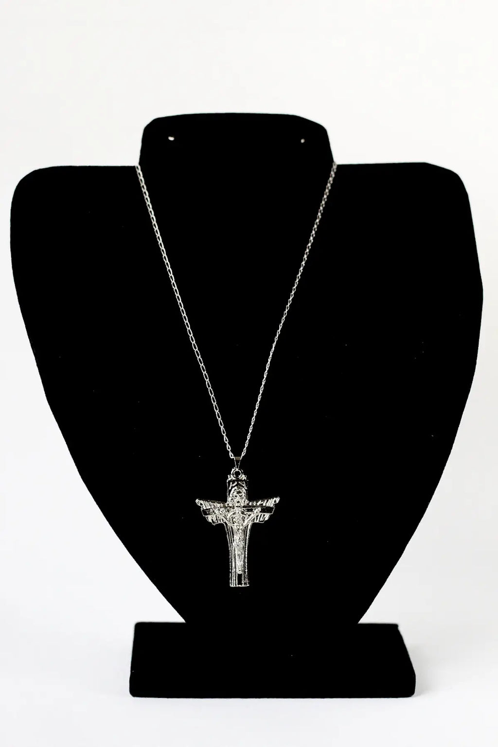 Cruz Carmelitas Mensageiras com corrente / Compre 2 leve 3