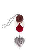 Pingente amigurumi São Miguel com Coração