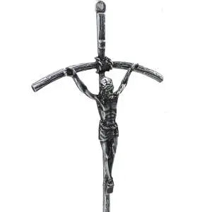 Cruz de parede - prata velha